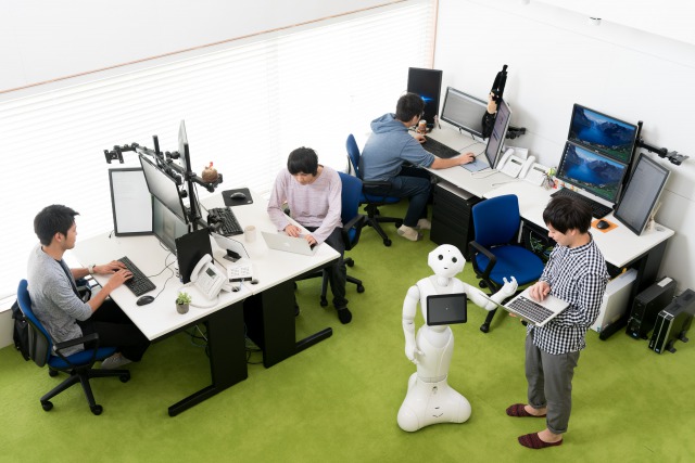 ロボットアプリケーション開発風景写真